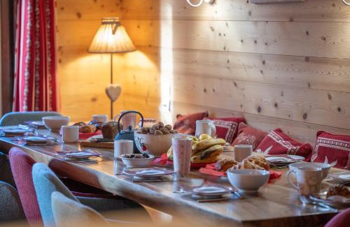 Viel-Alpe Apartment | Chalet Alpe d'Huez 1850-Sea and Mountain Pleasure Avec 2 appartements- 1 Appartement 3 Chambres 8 Couchages - 3 Salles d'eau et 1 Appartement 5 Chambres 12 Couchages 5 Salles d'eau - Jacuzzi et Sauna -Pieds des Pistes et Centre