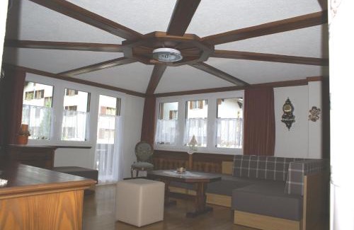 Saas Almagell Ski Chalet | Chalet Alpenrösli