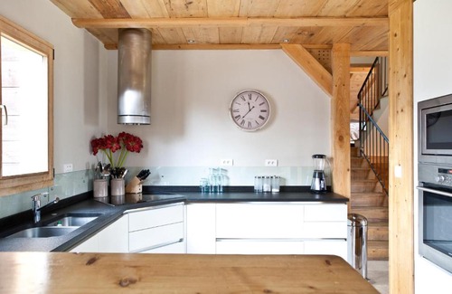Les Praz-de-Chamonix Ski Chalet | Chalet Amelie