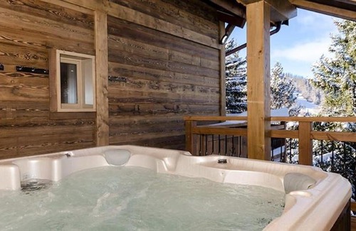 Plagne 1800 Ski Chalet | CHALET AMMONITE