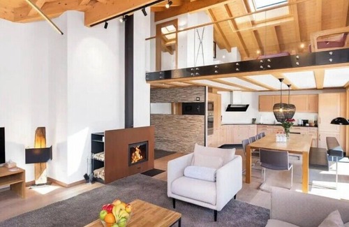 Grindelwald Ski Chalet | Chalet Antara, Four Bedroom duplex Apartment in Grindelwald with Mountain View 2