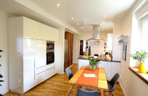 Butterstadt Apartment | Chalet-Apartmenthaus mit 4 Schlafzimmern!