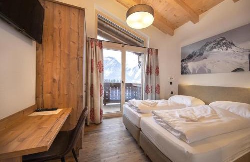 Schonbach Ski Chalet | Chalet in Neukirchen near Ski Lift