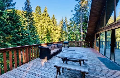 Ashford Other | Chalet at Rainier Lodge (0.4 miles from the entrance)