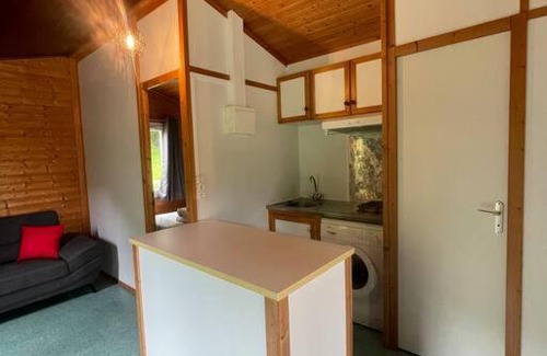 Serilhac Ski Chalet | Chalet au bord de l'étang