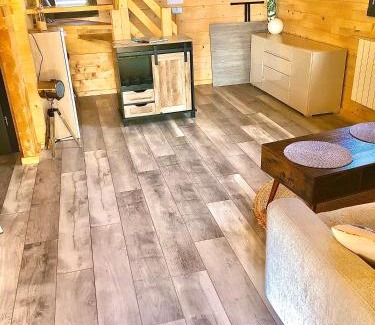 Sulniac Ski Chalet | Chalet au calme pour 6 personnes proche Golfe du Morbihan Animaux acceptés