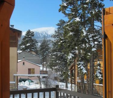 Formigueres Ski Chalet | Chalet BeauBois