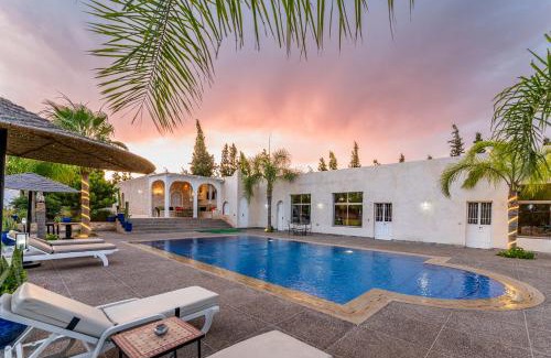 Ida Ougourd Villa | Chalet berbère 5 Chambres avec Piscine &Wifi fibre