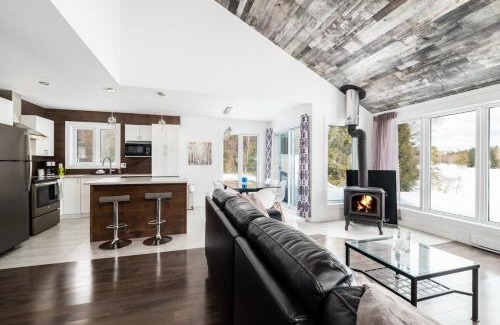 Entrelacs Ski Chalet | Chalet Bouleau, Spa, Lac, foyer