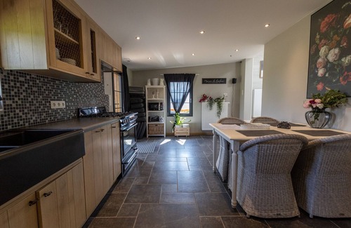 Trois-Ponts Ski Chalet | Chalet Bulle Piscine & Jardin 4pers