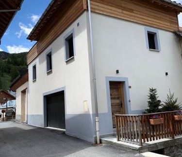 Valloire Ski Chalet | Chalet "cÔmo-brunate" - Chalet 8 personnes 4 exposé Sud MAE-5124