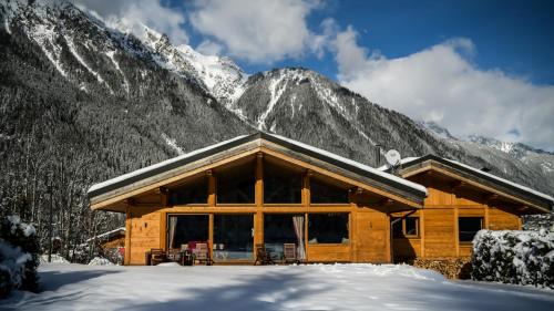 Chamonix-Mont-Blanc Ski Chalet | Chalet Chal'heureux + Annexe