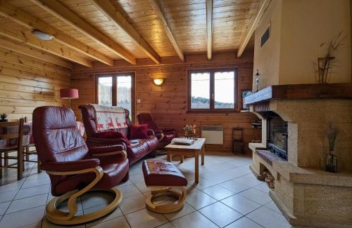 Vagney House | Chalet chaleureux avec terrasse, proche forêt et sentier, à 15 km des stations de ski de Gérardmer - FR-1-589-247