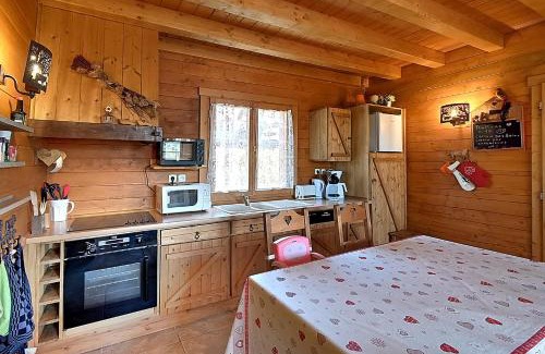 Le Menil Ski Chalet | Chalet Charmilles - Chalet vue sur montagne