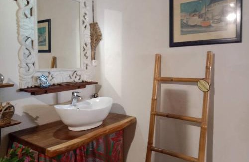 Rangiroa Ski Chalet | Chalet chez Téra'i