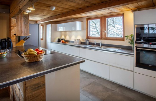 Thones Ski Chalet | Chalet Colombine - luxury base 15p indoor pool & spa, cinema - OVO Network