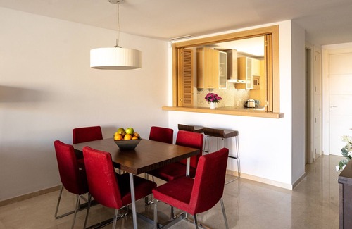 Mijas Ski Chalet | Chalet 'Comodo Triplex La Cala Golf' with Shared Pool, Wi-Fi and Air Conditioning