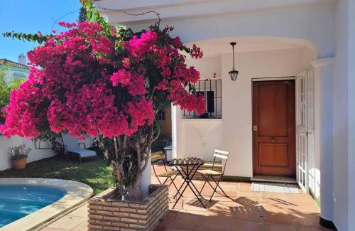 Poblado de Sancti Petri House | Chalet con piscina a 300 m del mar