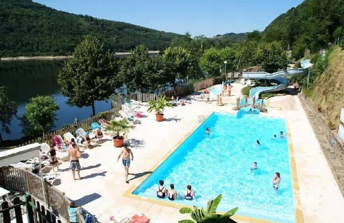 Laussac Ski Chalet | Chalet Confort 25m² (2 bedrooms) sleeps 4