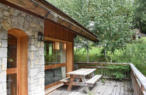 Meribel Ski Chalet | Chalet cosy 3 pièces, près des pistes et commodités, terrasse, garage, parking, idéal pour 6 personnes