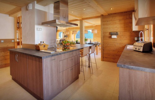 La Giettaz Ski Chalet | Chalet Crechoua - alpine home in Megève for 14, spa & slopes - OVO Network