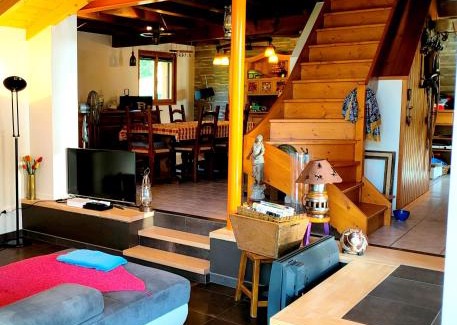 Le Biot Ski Chalet | Chalet de 3 chambres avec jacuzzi jardin et wifi a Le Biot a 7 km des pistes