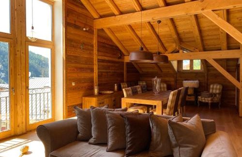 Peisey-Nancroix Ski Chalet | Chalet de charme 190m2, La Lauzière, ski à pieds