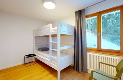 Les Mayens-de-Sion Bed & Breakfast | Chalet de l'Ours AUTHENTIC Étage Valérie 12 pers