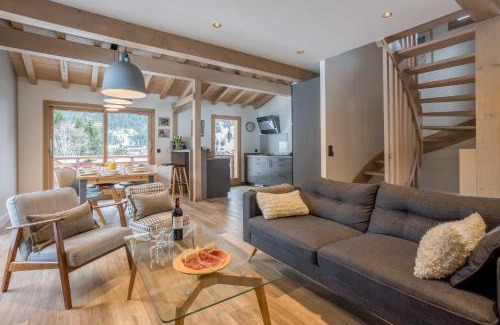 Chamonix-Mont-Blanc Ski Chalet | Chalet De L'ours - Chamonix All Year