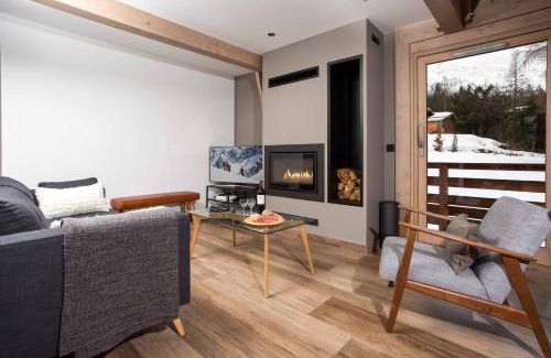 Chamonix-Mont-Blanc Ski Chalet | Chalet De L'ours - Chamonix All Year