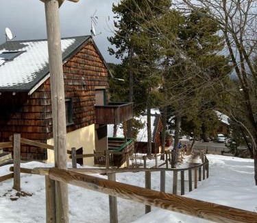 Pyrenees 2000 Ski Chalet | chalet de l ours