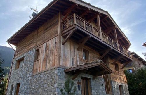 Le Praz Ski Chalet | Chalet de Luxe avec Piscine et Sauna, Proche des Pistes à Courchevel - FR-1-568-33
