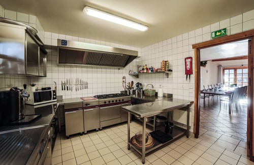 Meribel Ski Chalet | CHALET DE LUXE in MERIBEL, 18 pers - swimming pool - services included