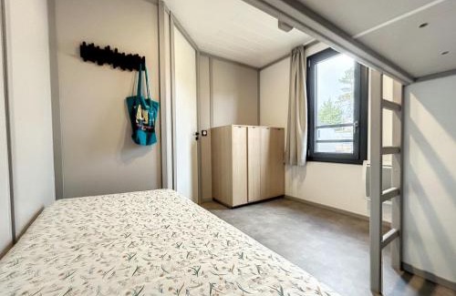 Jullouville Ski Chalet | Chalet de standing, 7 couchages, piscine chauffée, proche plage et commerces, WIFI inclus - FR-1-361-463