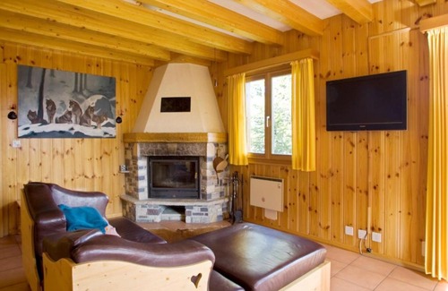 Heremence Ski Chalet | Chalet Delia