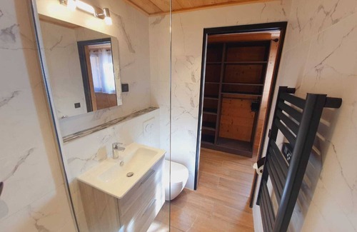 Morzine Ski Chalet | Chalet Delphinette Private Spa Morzine