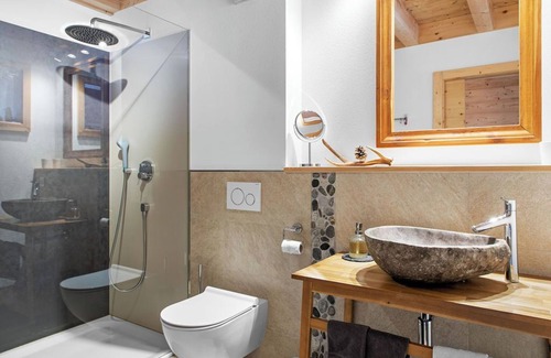 Montana Bed & Breakfast | Chalet Diognysos B&B