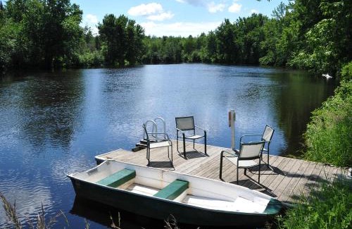 Mauricie Ski Chalet | Chalet Du Marais