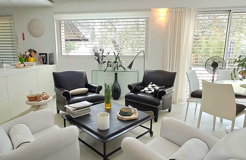 Quartier des Espesses House | Chalet du Rastel, jacuzzi and terraces