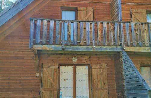 La Joue du Loup Ski Chalet | Chalet Duplex 3 Pièces à La Joue du Loup - 7 Pers, Parking Gratuit, Animaux Acceptés - FR-1-504-97