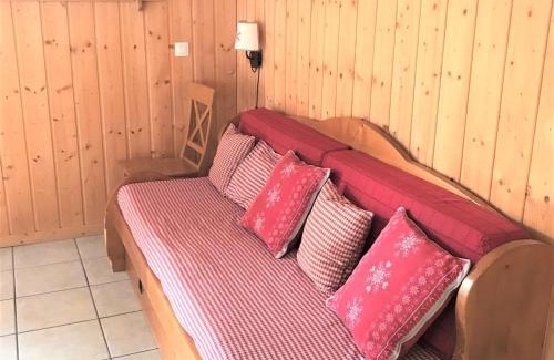 La Joue du Loup Ski Chalet | Chalet Duplex 3 Pièces à La Joue du Loup - 7 Pers, Parking Gratuit, Animaux Acceptés - FR-1-504-97
