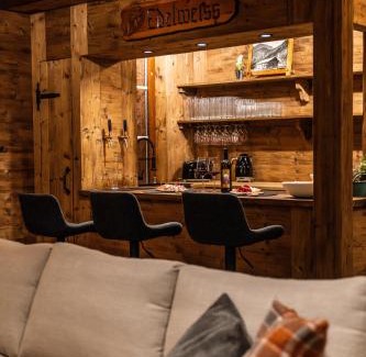 Saas Almagell Ski Chalet | Chalet Edelweiss