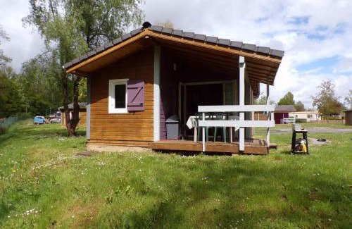 Signy-le-Petit Ski Chalet | Chalet en bordure de forêt
