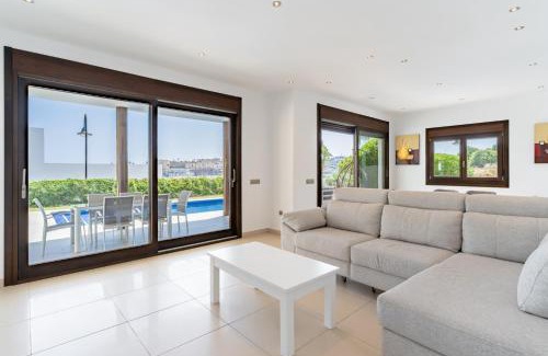 Mijas House | Chalet En La Cala De Mijas Costa