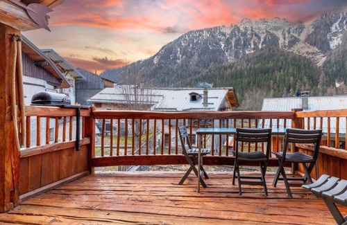 Nancroit Ski Chalet | Chalet, fitness, sauna, balcony, fireplace or stove, parking, tv, 125m², Peisey-Vallandry