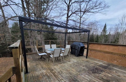 Wentworth-Nord Ski Chalet | Chalet for rent in Wentworth North, 20 minutes from Saint-Sauveur