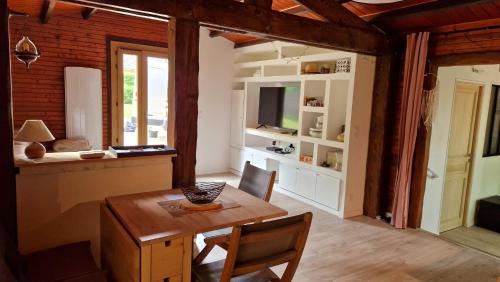Bazoches-sur-le-Betz Ski Chalet | Chalet