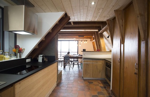 Besse-et-Saint-Anastaise Ski Chalet | Chalet Delta // Super-Besse // 6 people