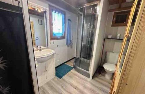 Merville-Franceville-Plage Apartment | Chalet douillet 4 personnes -Proche plage