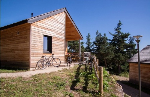 Saint-Paul-le-Froid Ski Chalet | Chalet